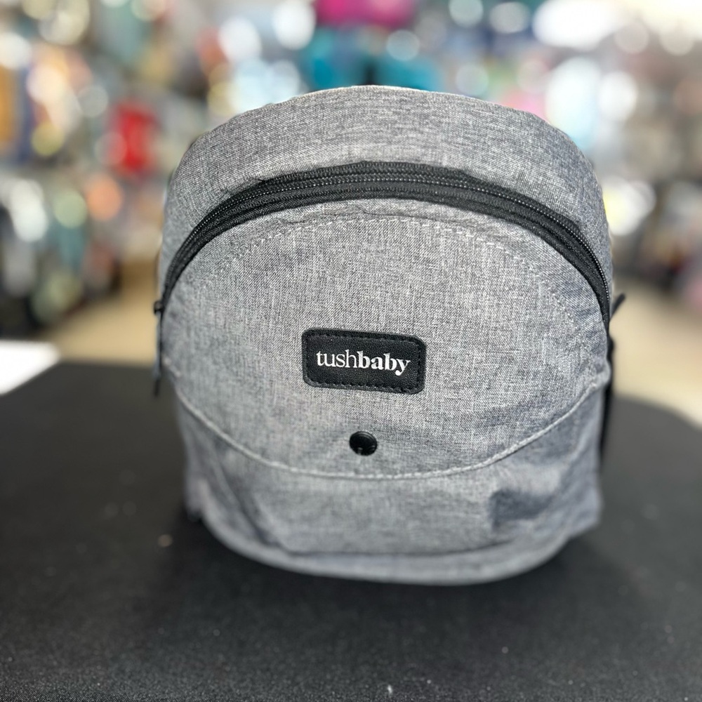Tushbaby Hip Seat Baby Gray Waist  w/ Storage Pockets